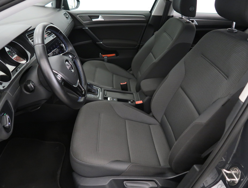 Volkswagen e-Golf