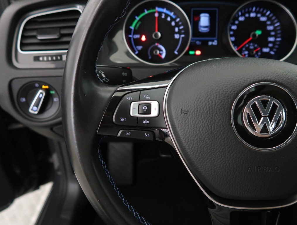 Volkswagen e-Golf