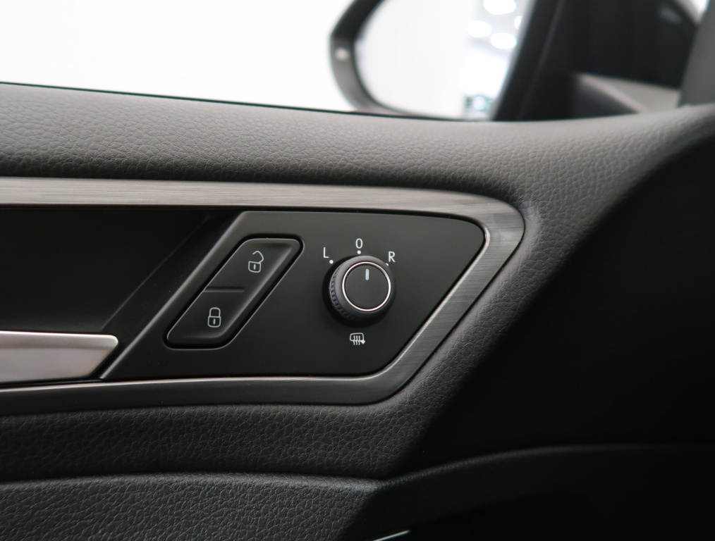 Volkswagen e-Golf