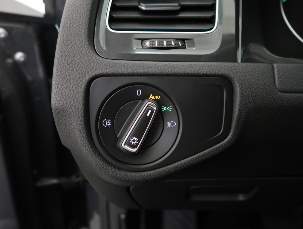 Volkswagen e-Golf