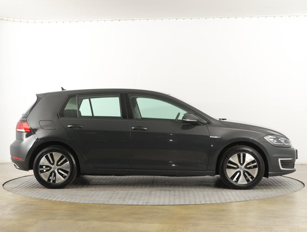 Volkswagen e-Golf