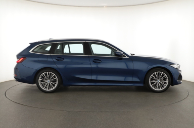 BMW 3 - 2023