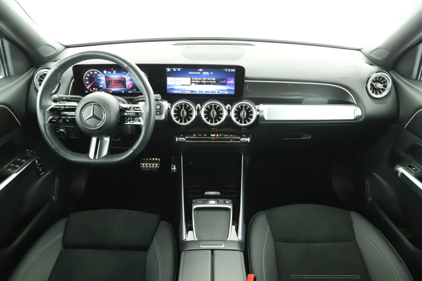 Mercedes-Benz GLB, 2026