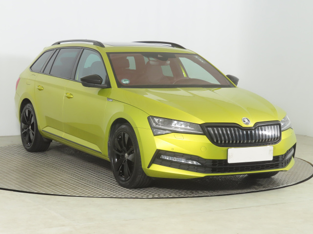 Škoda Superb 2021