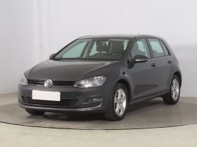 Volkswagen Golf - 2017