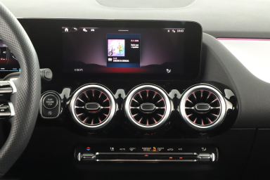 Mercedes-Benz GLA - 2025