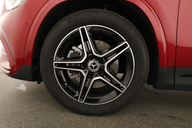 Mercedes-Benz GLA - 2025