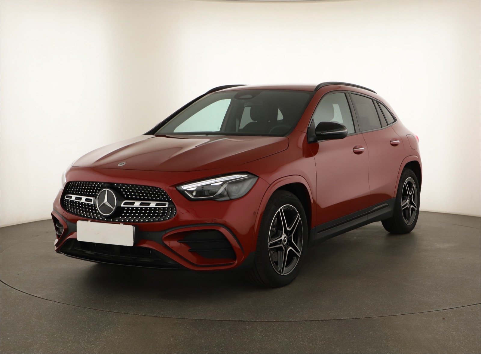 Mercedes-Benz GLA - 2025