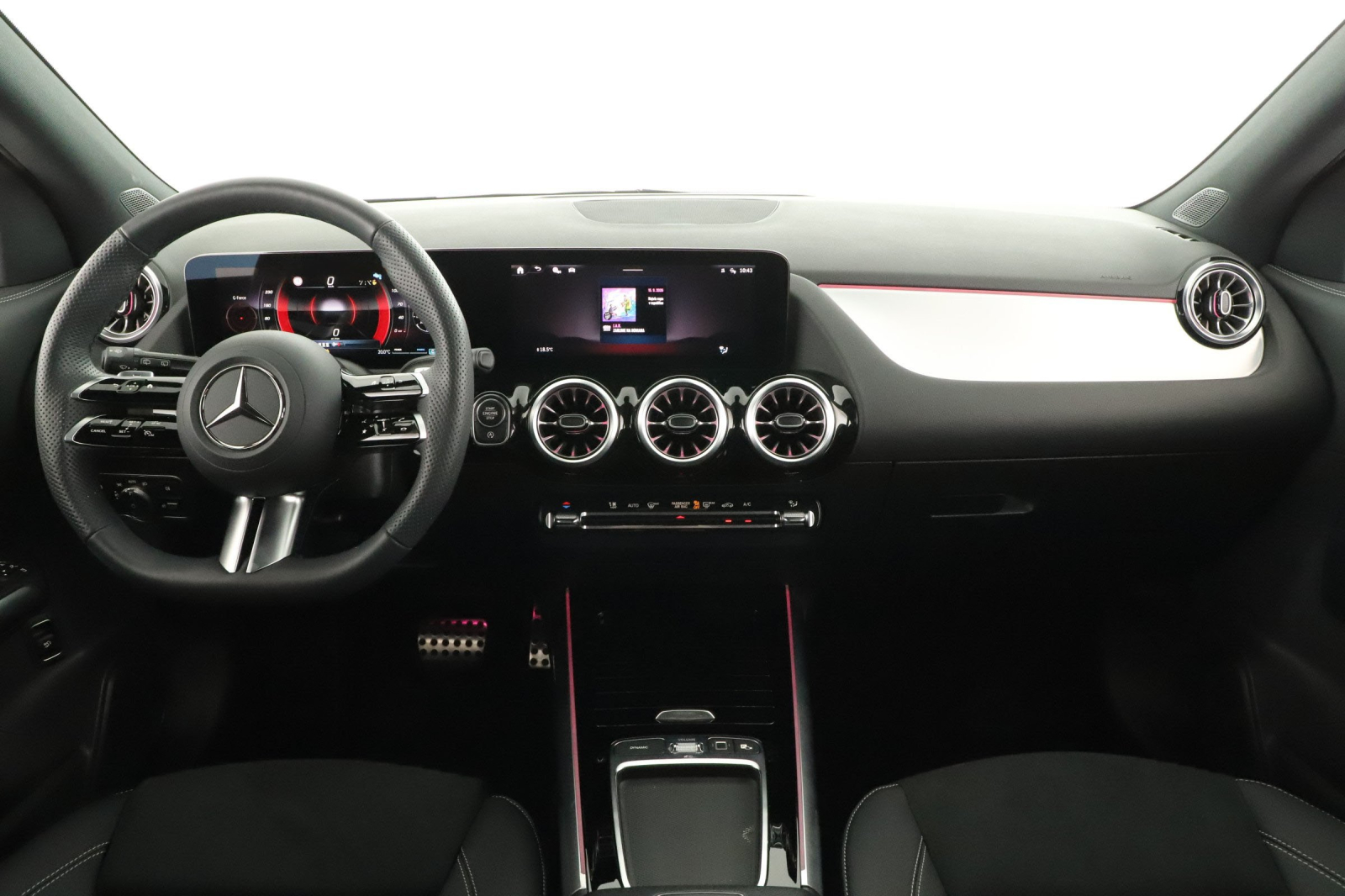 Mercedes-Benz GLA - 2025