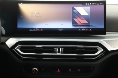 BMW 3 - 2023