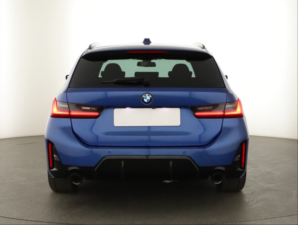 BMW 3