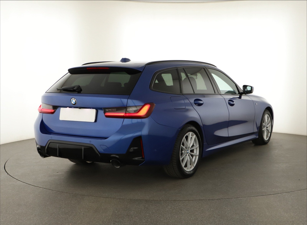 BMW 3