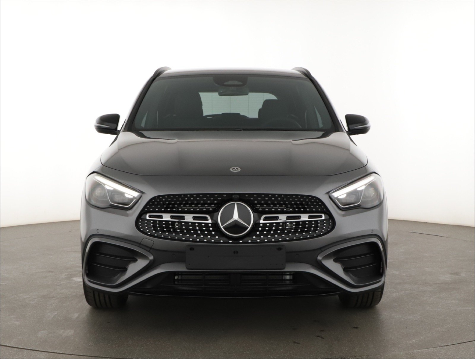 Mercedes-Benz GLA - 2025