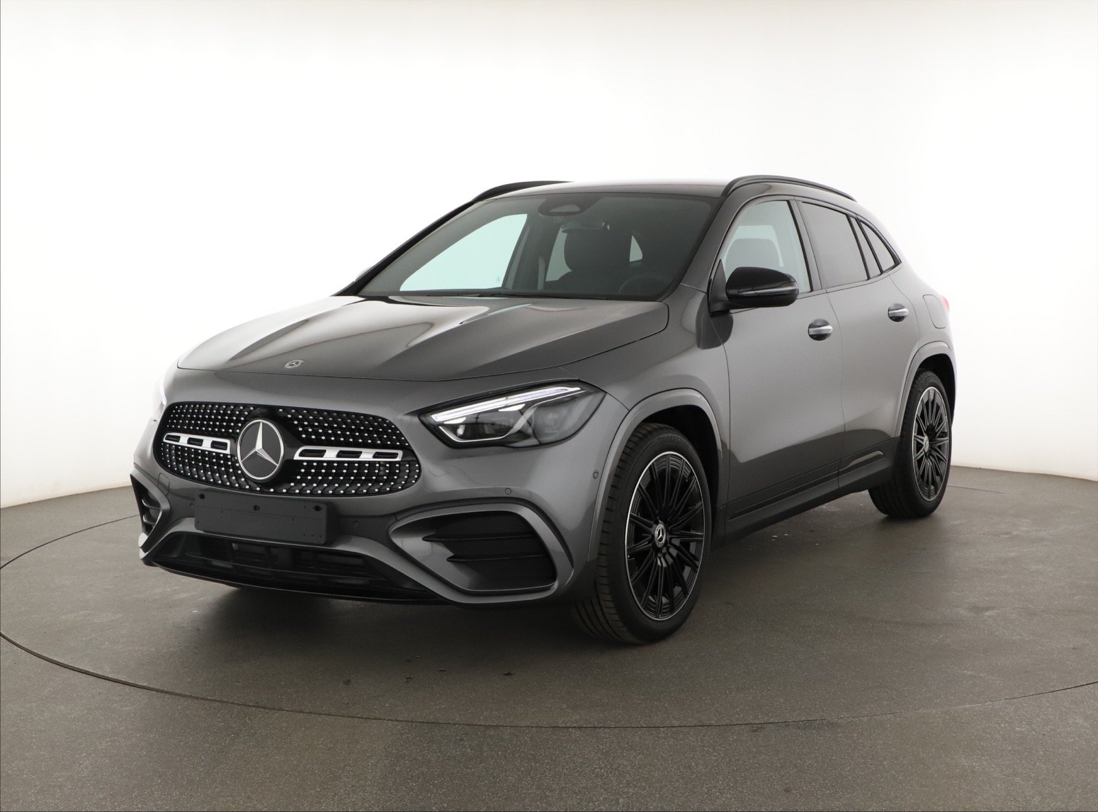 Mercedes-Benz GLA - 2025