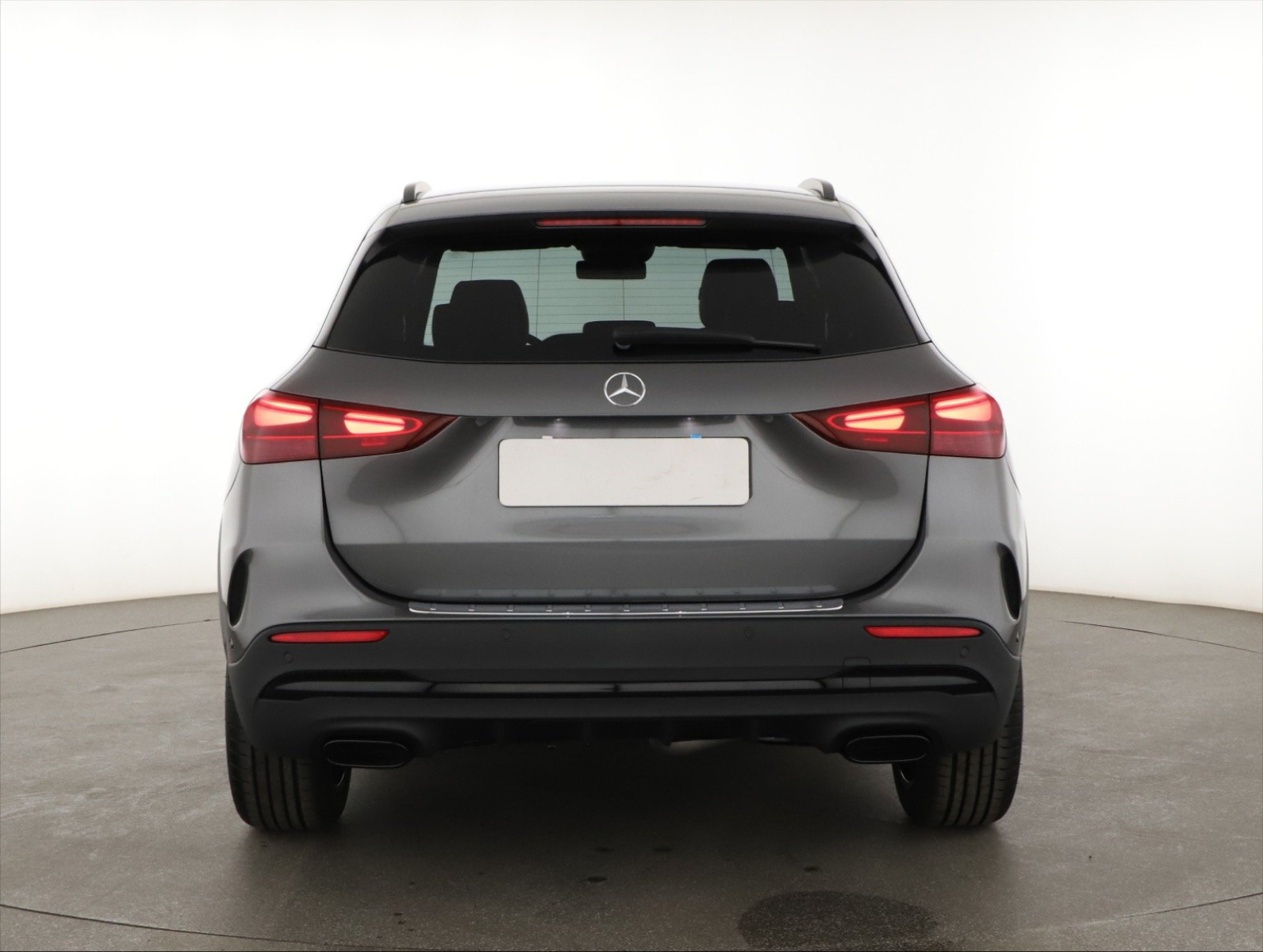 Mercedes-Benz GLA - 2025