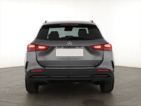 Mercedes-Benz GLA - 2025