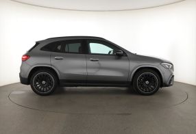 Mercedes-Benz GLA - 2025