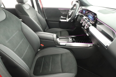 Mercedes-Benz GLB - 2026