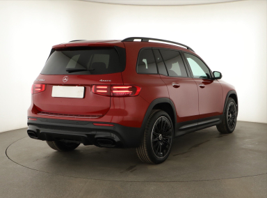 Mercedes-Benz GLB - 2026
