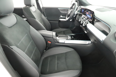 Mercedes-Benz GLB - 2026