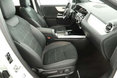 Mercedes-Benz GLA - 2025