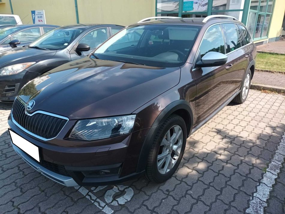 Skoda Octavia Scout - 2016