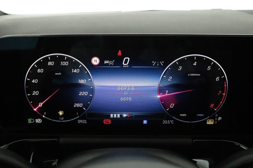 Mercedes-Benz GLA, 2025