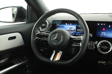 Mercedes-Benz GLA - 2025
