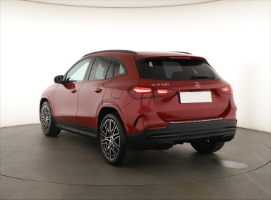 Mercedes-Benz GLA - 2025