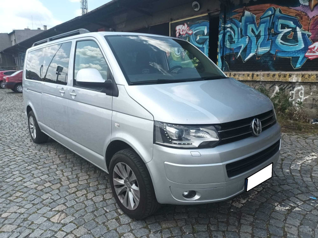 Volkswagen Caravelle 2014
