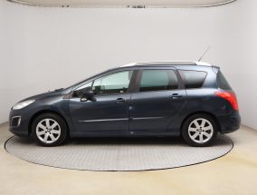 Peugeot 308 - 2013