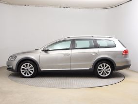 Volkswagen Passat - 2012