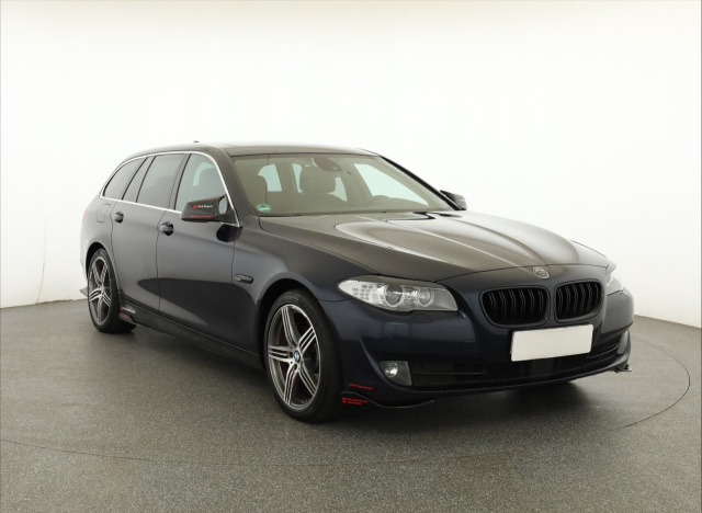 BMW 5 2011