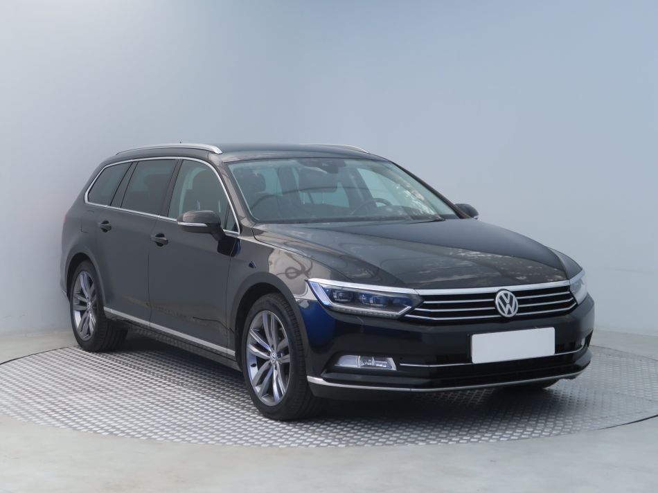 Volkswagen Passat - 2016