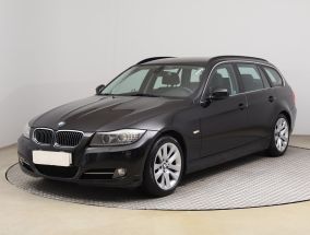 BMW 3 - 2012