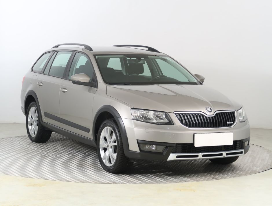 Skoda Octavia Scout - 2016