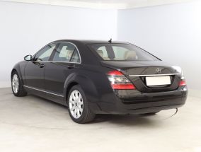 Mercedes-Benz S - 2008