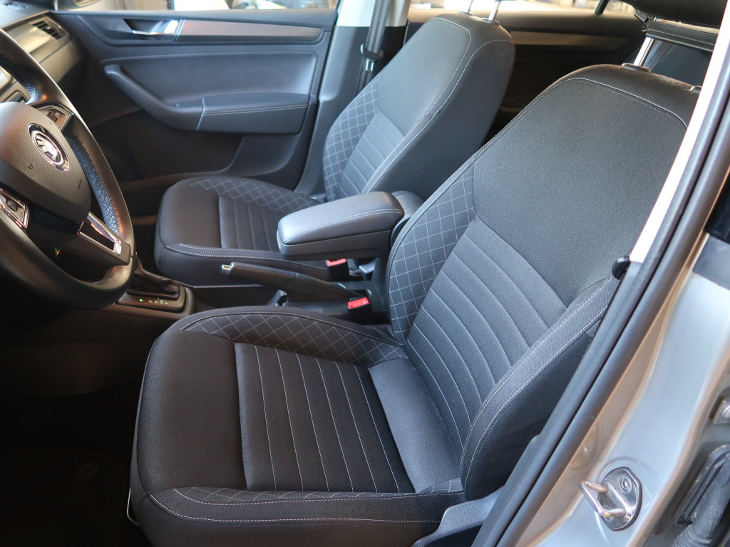 Škoda Rapid
