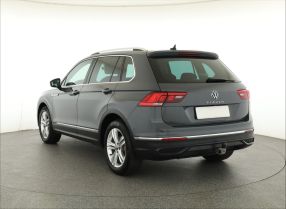 Volkswagen Tiguan - 2020