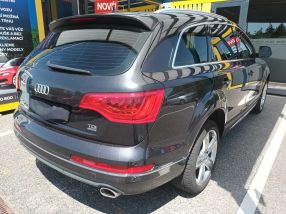 Audi Q7 - 2014