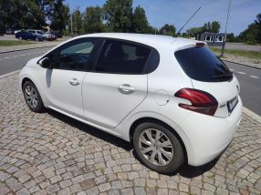 Peugeot 208 - 2017