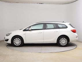 Opel Astra - 2015
