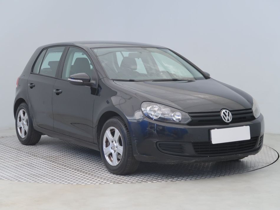 Volkswagen Golf - 2010