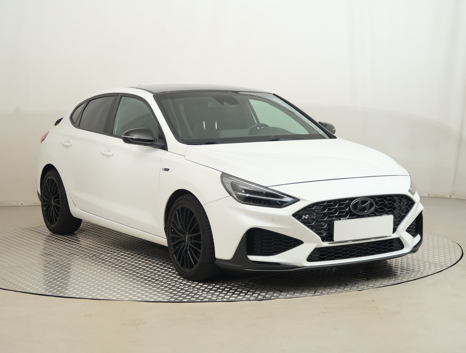 Hyundai i30 Fastback - 2023