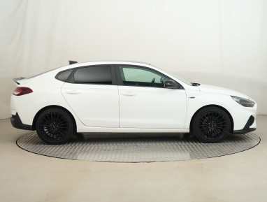 Hyundai i30 Fastback - 2023