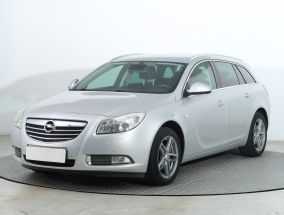 Opel Insignia - 2011