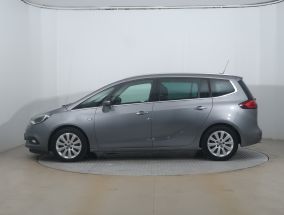 Opel Zafira - 2018
