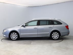 Skoda Superb - 2010