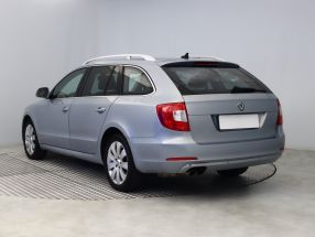 Skoda Superb - 2010