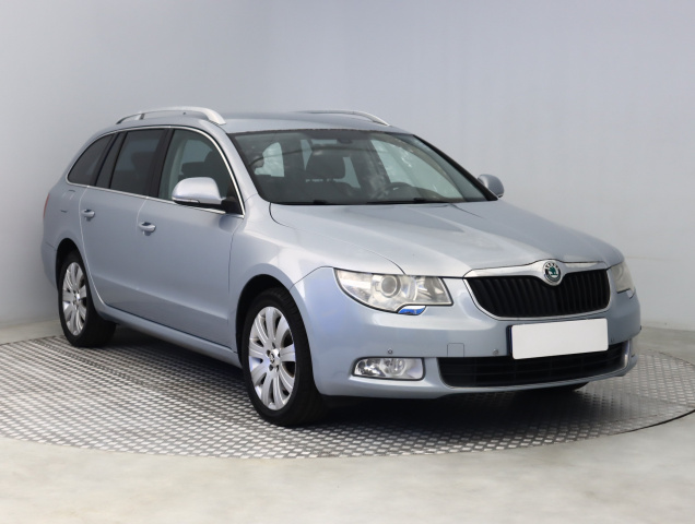Škoda Superb 2010